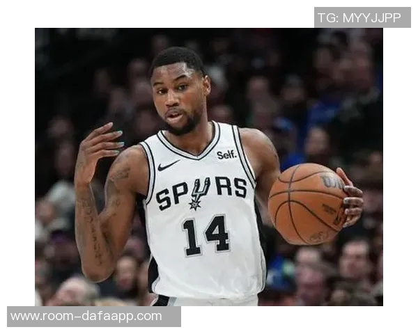 卡马拉赞布雷克韦斯利速度与风格兼具防守表现令人印象深刻